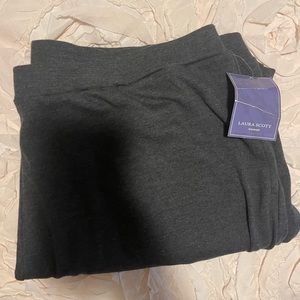 Karen Scott Grey Stretch Pants